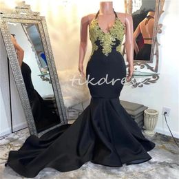 Halter Mermaid Black Prom Dresses With Gold Appliques Sexy Backless Floor Length Satin Evening Dress Black Girls Formal Party Gowns Abiye Vestidos De Festa 2024