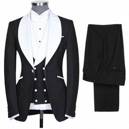 black New Arrival Men Suit Tailor-Made 3 Pieces Blazer Vest Pants One Butt White Lapel Wedding Groom Causal Prom Tailored P686#