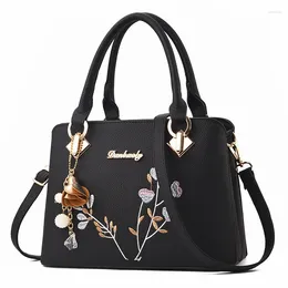 Shoulder Bags Women's 2024 Trendy Fashion Embroidered Handbags All-match Luxury One-shoulder Messenger Bag Women