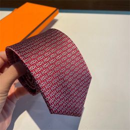 2024 Luxury Men's Fashion Tie Designer Ties Brand Business Neck Ties Casual Wedding NeckTies Retro Party Casual Silk Ties with box H25