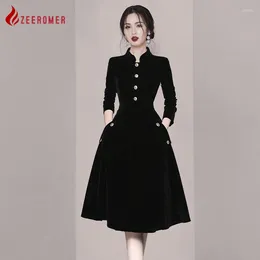 Casual Dresses 2024 Fall Winter High Quality Elegant Black Single Breasted Velvet Long Dress Women A-Line Hepburn Waist Long-Sleeve