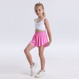 Kids Yoga Shorts Outfits High Waist Sportswear With Pockets Fitness Wear Short Pants Girls Running Elastic Prevent Wardrobe Culotte Double-deck Lining wll2244
