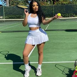 Sporty Casual Two Piece Set for Women Sweat Suits Tank Crop Top and Mini Skirt Sets Workout Fitness Matching Tracksuit 240319