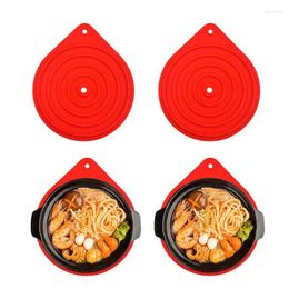 Table Mats Mat For Dishes Set Of 4 Silicone Non-Slip Dish Anti-Scald Pot Pad Space Saving Oven Dining