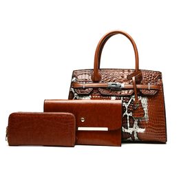 wholesale ladies handbags 7 Colours elegant atmosphere snake handbag large capacity three piece fashion crocodile bag daily Joker stone women backpack 5608#