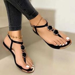 Sandals 2023 New Summer Womens Fashion Leisure Beach Outdoor Flip Metal Decoration Flat Shoes Large Size 35-43 H240328