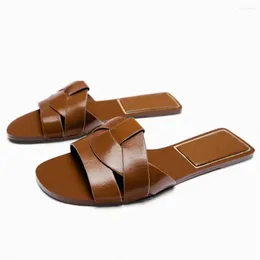 Slippers TRAF Leisure Indoor Flat Sandals 2024 Summer Casual Brown Women Slipper Cross Straps Instep Heel Pad Shoes For