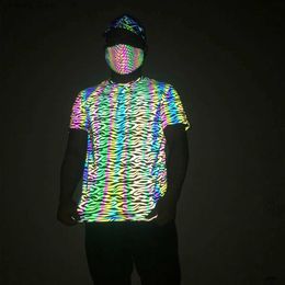 Men's T-Shirts 2023 Elastic Knitted Fabric Rainbow Colour Reflective T-shirt Men Outdoor Sport Skateboard Hip Hop Tops Reflect Light In Dark24328