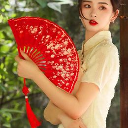 Decorative Figurines Handmade Plum Blossom Fan Elegant High-end Small Floral Po Props Golden Ring Ladies Folding Summer