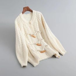 Women's Knits 2024 Women Autumn Knitted Cardigans Sweater Coat O-Neck Long Sleeve Beige Tops Loose Style