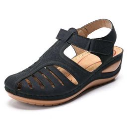 Slippers Summer Womens Sandals Wedge Shoes Close Toe Hollow H240328UOZC