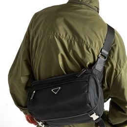 Fashion Designer bag High quality men Sa A commute well with unbeatable premium tactical bag size40X20cm crossbody bag chest bag