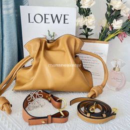 Loe Cowhide Designer High Bucket Bag Women's 2024 Quality Bags Drawstring Flamenco Crossbody Tote Shoulder Light Luxury Portable Outdoor F12U