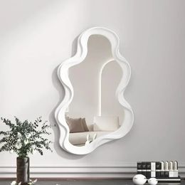 Wall Mirror for Bedroom Bathroom Kawaii Makeup Mirror House Decoration Living Room Decoration Home Decor 240320