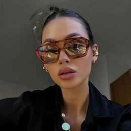 Sunglasses Travel Sweetheart Womens Fashion Retro Sports Sunglasses Fashion Extra Large Sunglasses Womens Retro Square Sunglasses Large Frame J240328