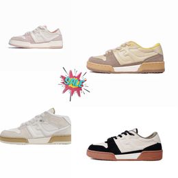 2024 Fashions Comfort Colourful spring and autumn assorted small white shoes womens shoes platform shoes designer sneakers GAI