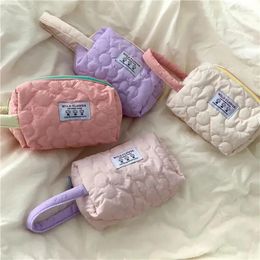 Storage Bags Cute Quilted Flowers Women Clutch Purse Handbags Simple Portable Ladies Cosmetic Female Bag Girls Pencil Case