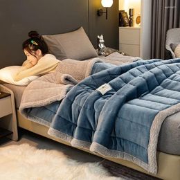 Blankets Flannel Thermal Insulation Blanket Printed Sofa Luxury Personalized Cover King Size Quilting Thread Home Textile Product