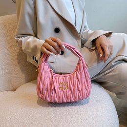 Stores Export Designer Shoulder Bags New Fashion Folded Bag Single Shoulder Casual Simple Sweet Trend Handbag Crossbody Womens