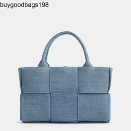 Arco Tote Bags Bottegvenetas Handbags Mini Woven Denim Bag Carrying 25cm