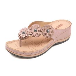 Slippers Summer womens flat shoes 5 Colour sandals lticolor retro flower flip slippers jer platform H240328