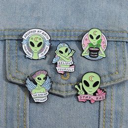 Stay Rad Enamel Pins Custom ET Alien Believe Yourself Brooches Lapel Badges Punk Funny Banners Jewelry Gift for Kids Friends 1249