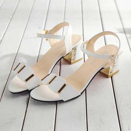 Sandals 2023 Open Toe Womens Short and Fat High Heels Casual Black White Fashion Metal Decoration 34-43 H240328