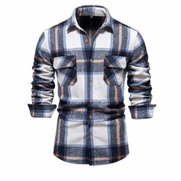 2023 New Autumn and Winter Thicken Plaid Shirt for Men Over Jacket Men Casual Classic Double Pockets Mens Shirts l9H5#