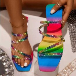 Slippers 2024 Summer Explosion Model Water Diamond Rainbow Womens Sandals Beautiful Outdoor Beach Fashion Flat Shoes H240328