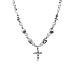 New light luxury reflective pearl titanium steel diamond cross necklace male fashion European and American style jewelry pendant