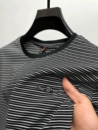 Men's T Shirts High End Ice Silk Breathable Short Sleeved T-shirt Round Neck Summer Trend Black And White Stripe Casual Youth Top