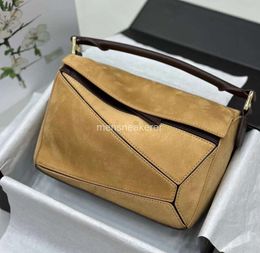 Puzzle Loe Fashion Bag 2024 Vintage Bags Girl Puzzles Handbag Shoulder Tote Handbags Autumn Premium Elegant Suede Geometric Leather Straddle