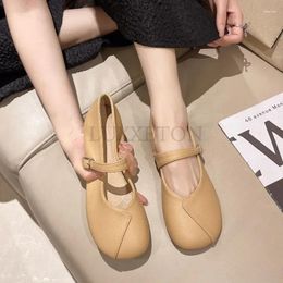 Casual Shoes Round Toe One Line With Shallow Mouth Mary Jane Small Leather Fashionable Comfortable And Bean
