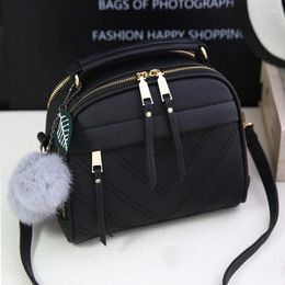 Shoulder Bags PU Leather Handbag For Women Girl Fashion Tassel Messenger With Ball Bolsa Female Ladies Party Crossby Bag