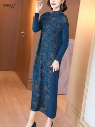 Casual Dresses Winter 2024 Long Sleeves Slim Loose Oversize Warm Flower Jacquard Wool Knitted Backing Dress