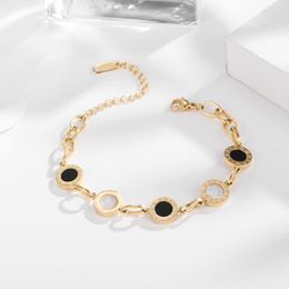Classic White Black Shell Round Roman Numerals Charm Bracelet Retro Jewelry for Women Gift338C