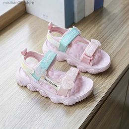 Sandals Summer Beach Sandals for Girls 2024 Korean Fashion Trends Princess Shoes Non slip Soft Sole Outdoor Casual Footwear for Children Q240328