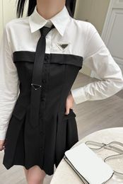 24 Camicia elegante da donna Abito plissettato in nylon avvolto con pannelli 326