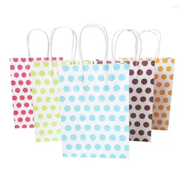 Gift Wrap 10pcs/lot Colourful Dot Paper Bags With Handle 16x22cm Wedding Birthday Party Favour Fashion Decoration Packing Bag