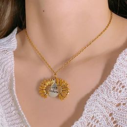 Pendant Necklaces You Are My Sunshine Open Locket Sunflower Necklace Boho Jewellery Friendship Gifts Letter CollierPendant184I