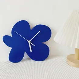 Wall Clocks Ins Retro Nordic Home Gramme Blue Flower Clock Silent Kids Room Model Child Decoration