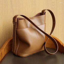 Shoulder Bags Luxury Bucket Bag Female Genuine Leather 2024 Cowhide Women's Retro Armpit Crossbody Ladies Handbag Totes