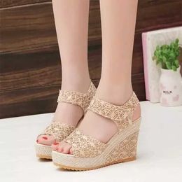 Sandals High Heel Wedge Platform Fish Mouth 2022 New Womens Urinary Toe Comfortable Summer Designer Shoes H240328HTYL