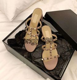 Luxury Designer Sandals High Heels Fashion Girls Nude Riveted Dress Shoes Summer Women Leather Platform Heels Classic 6cm High Dress Shoes