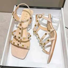 Sandals Beige High Heel Fashion Womens Shoes 2024 Large Medium Black Luxury Summer New Stud Girls Comfortable Low Roman H240328Q3I2