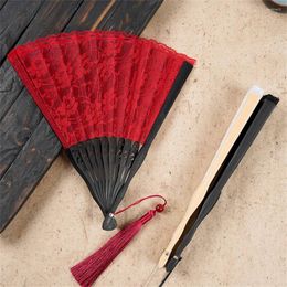 Decorative Figurines 1pc Classical Chinese Style Bamboo Handicraft Lace Folding Fan Ancient Cheongsam Women'S Dance Wedding Party Supplies