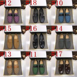 39Modello 2024 Mocassini firmati in vera pelle da uomo Scarpe Cuciture fatte a mano Casual Slip On Mocassino Plus Size 46 Scarpe casual di lusso per uomo