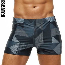 Men's Shorts ESCATCH 2024 New Mens Swimwear Plus Size Fashion Printed Swimwear Mens High Quality Elastic Swimwear with Pads J240328