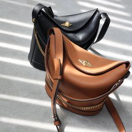 Shoulder Bags 2024 Arrival Genuine Leather Small Crossbody Bucket Bag Women Luxury Cowhide Handbag Female Fashion Chain