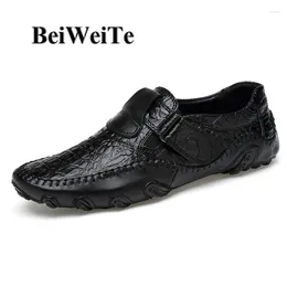 Walking Shoes BeiWeiTe Men's Genuine Leather Loafers Breathable Anti-skid Tourist Black Men Light Flexible Soft Driving Sneakers